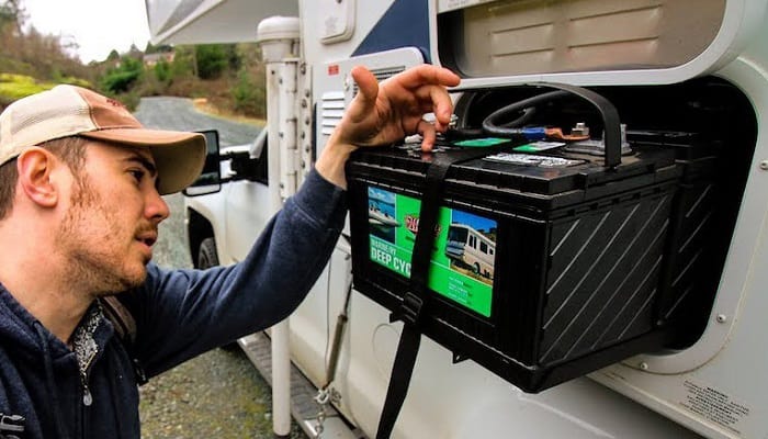 Does-plugging-in-RV-charge-battery