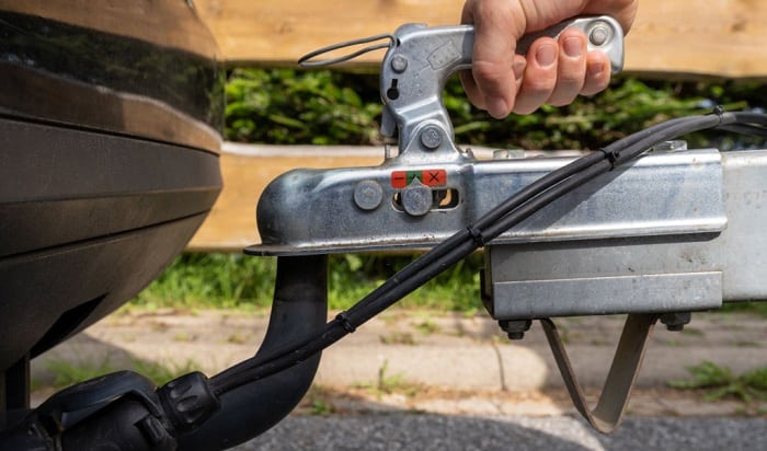 how to lock a trailer so it can't be stolen