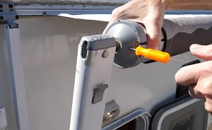 replace-an-RV-awning-tube